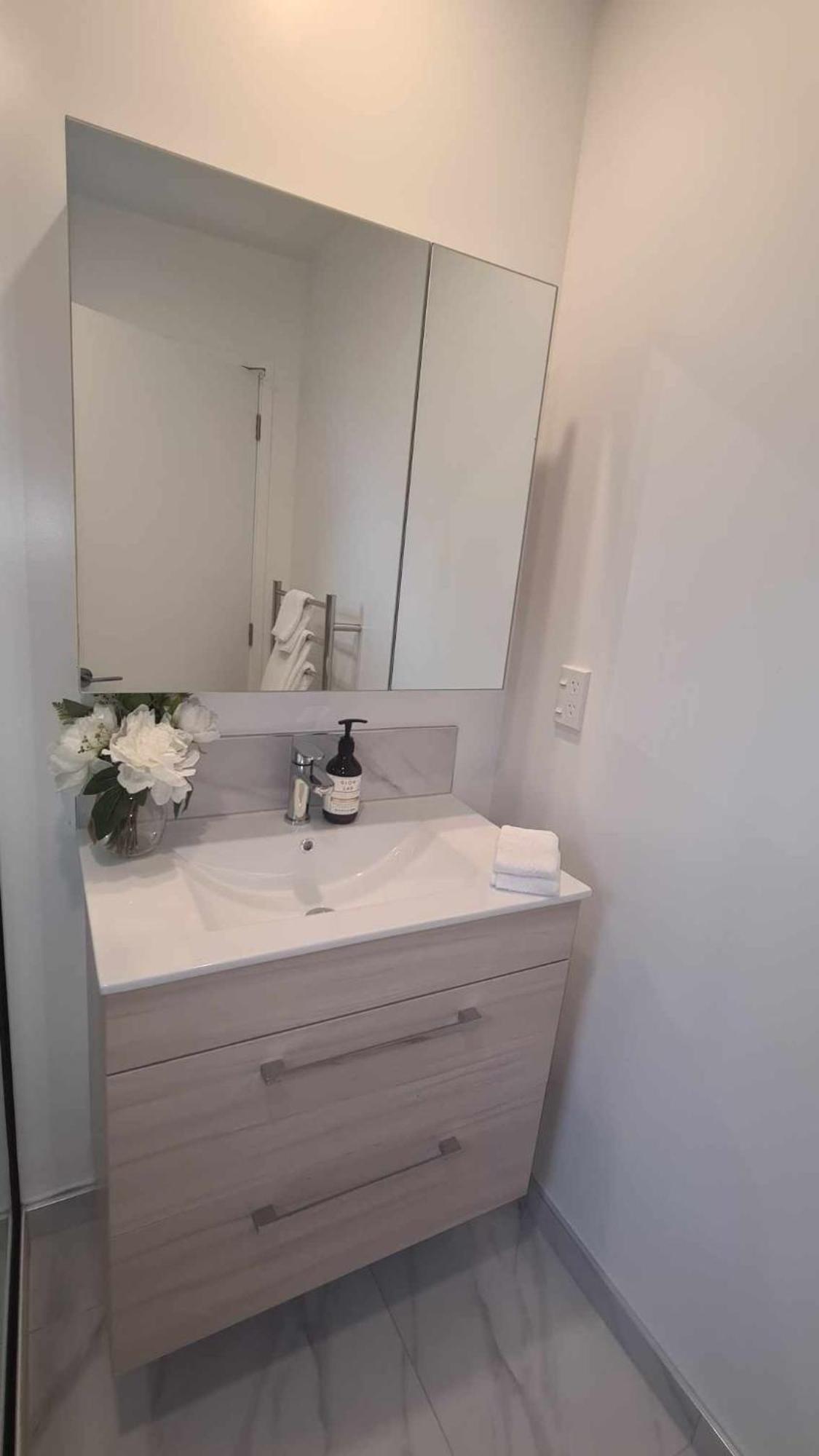 Cute On Cashel 10 Apartment Christchurch Ngoại thất bức ảnh
